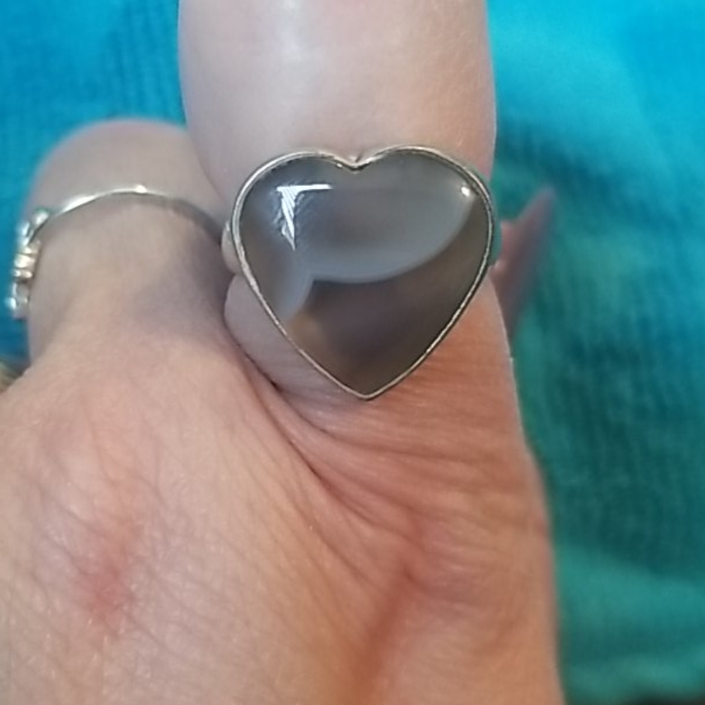 Ring - Picture 2 of 2